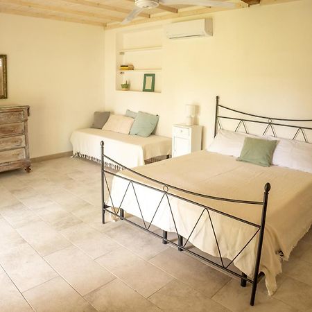 Il Casale Villa Teulada Kültér fotó
